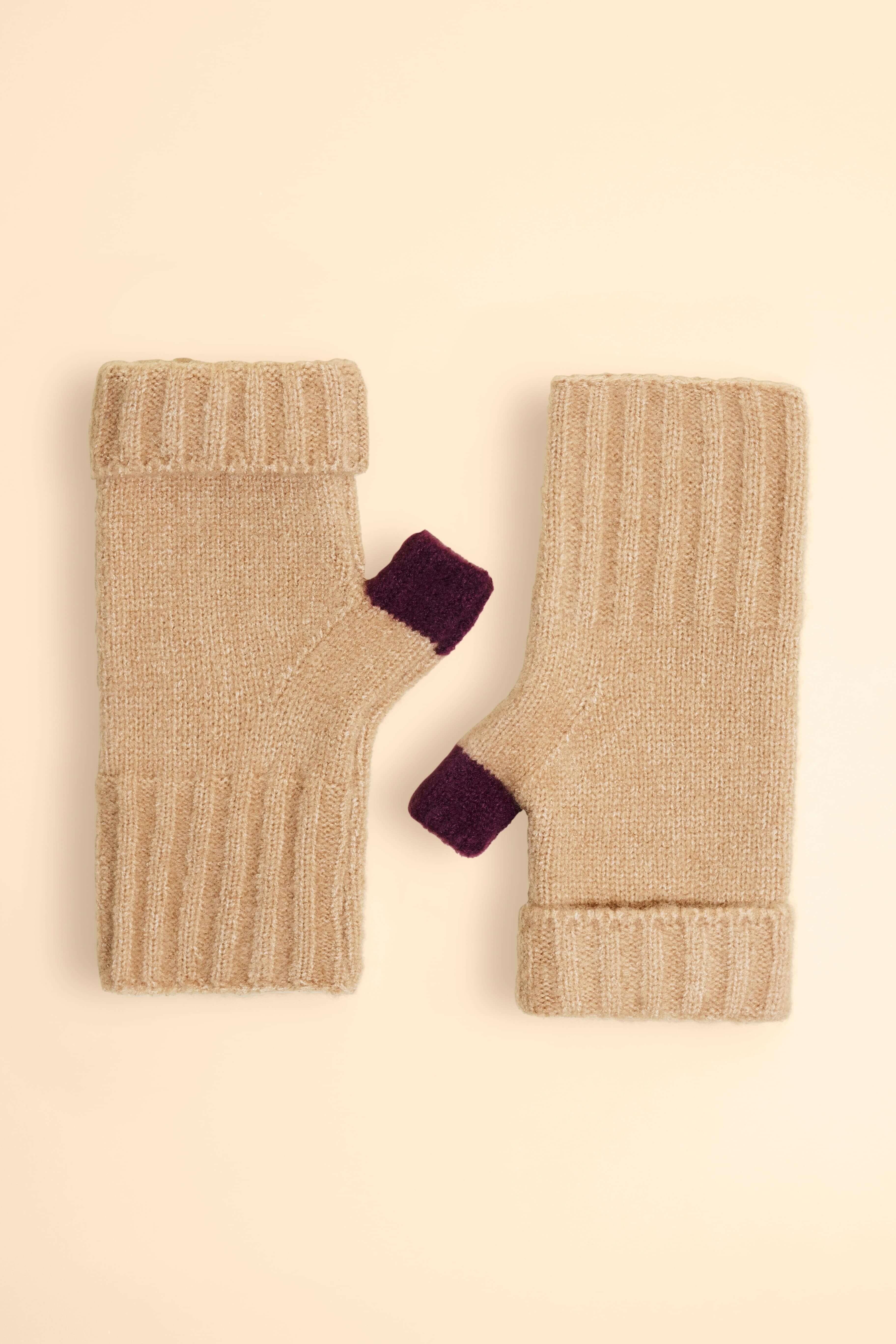 Ladies Cassia Wrist Warmers - Cream