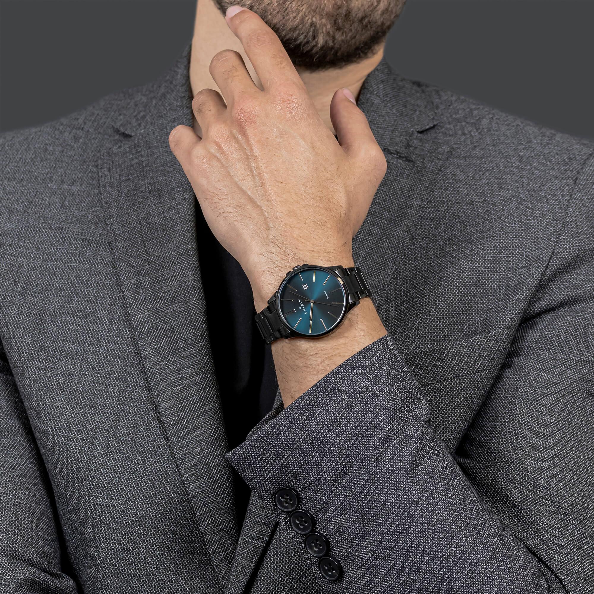 Gents Classic Polished Black Bracelet Watch
