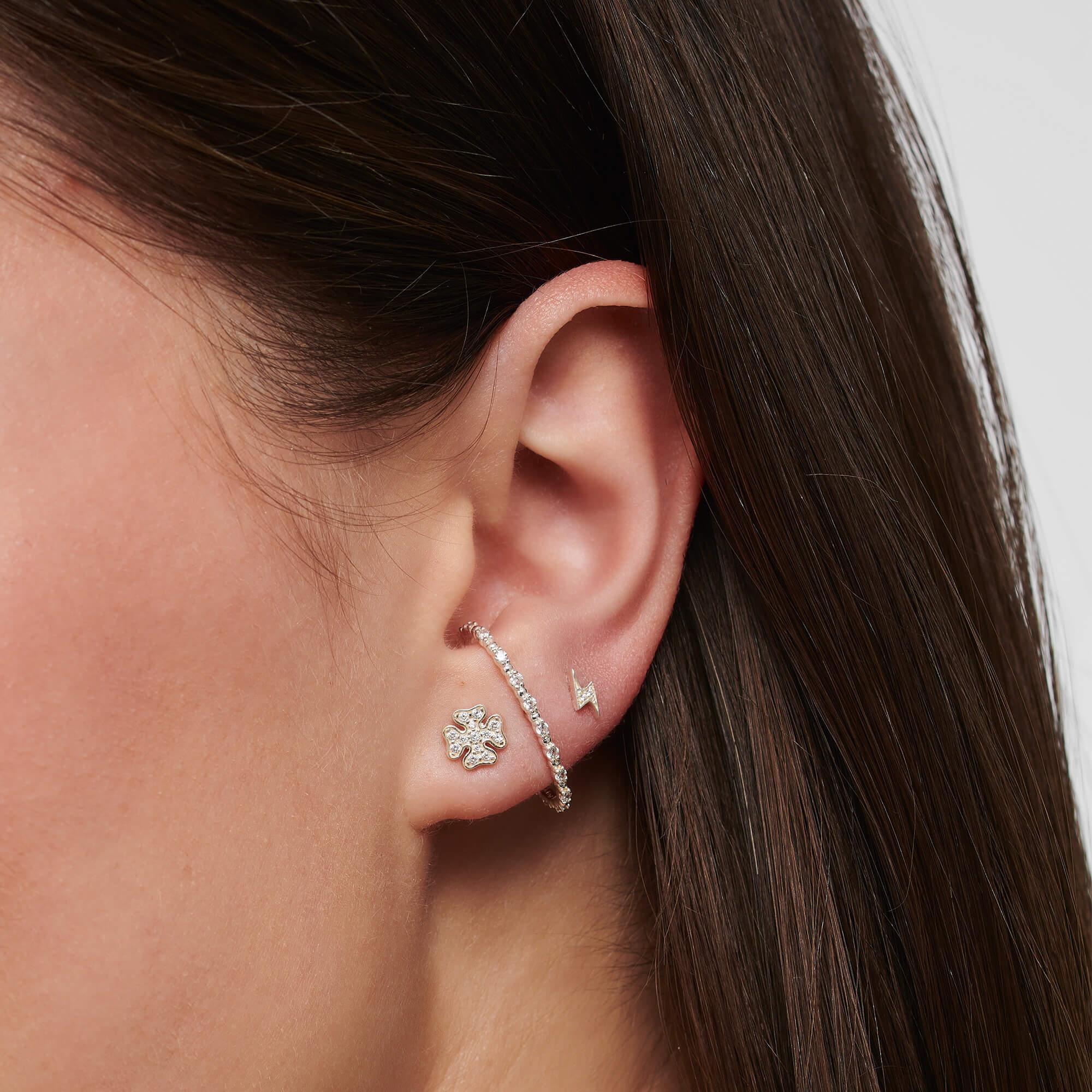 Single Ear Stud Flash With CZ