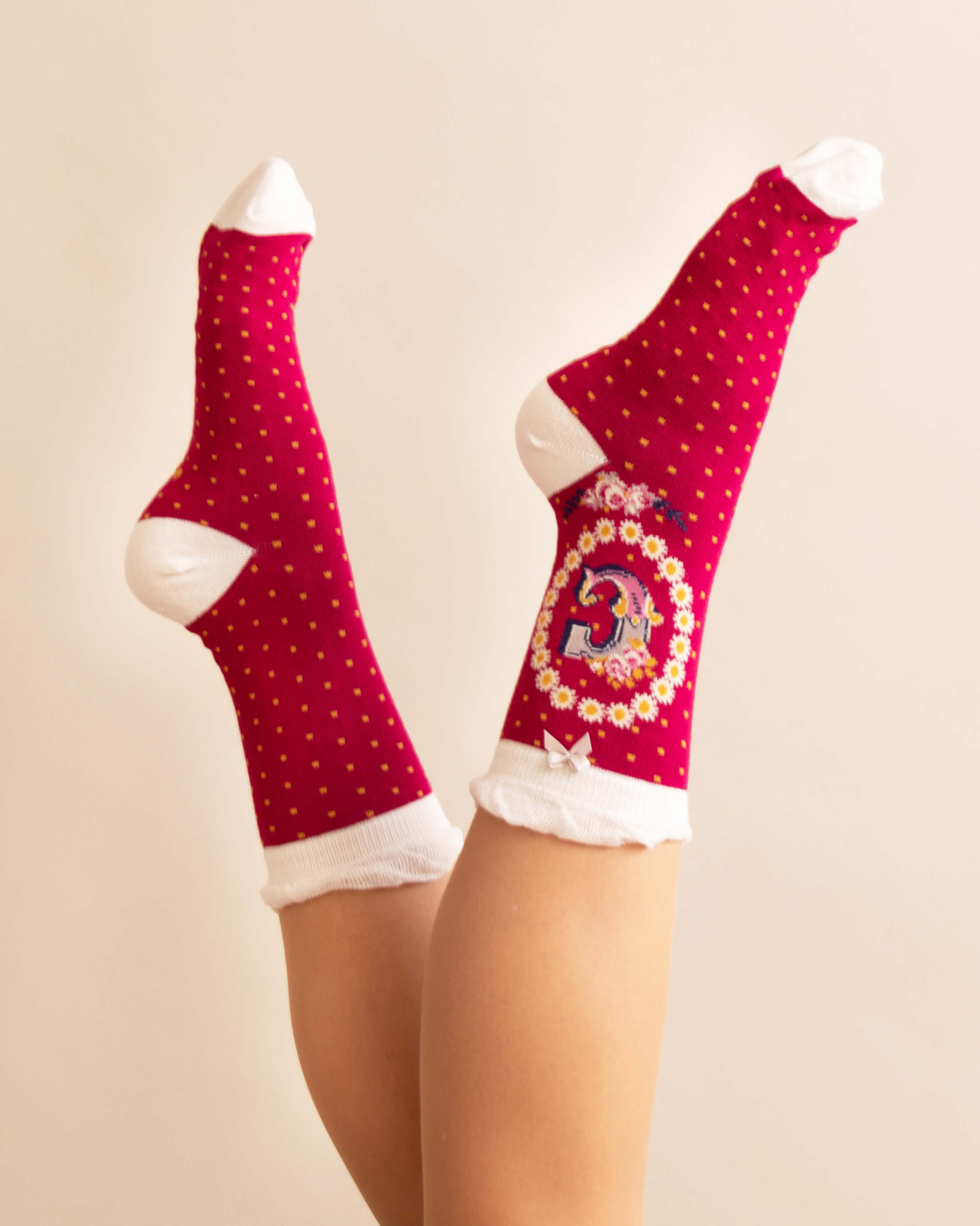 A-Z Ankle Socks - Letter C
