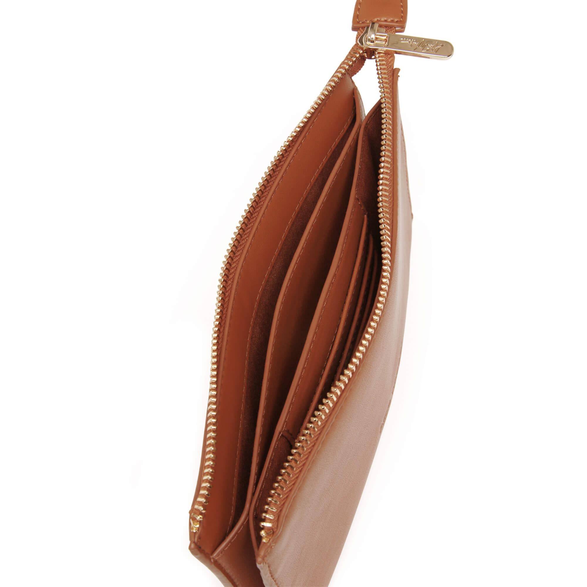 Valencia Double Purse In Tan
