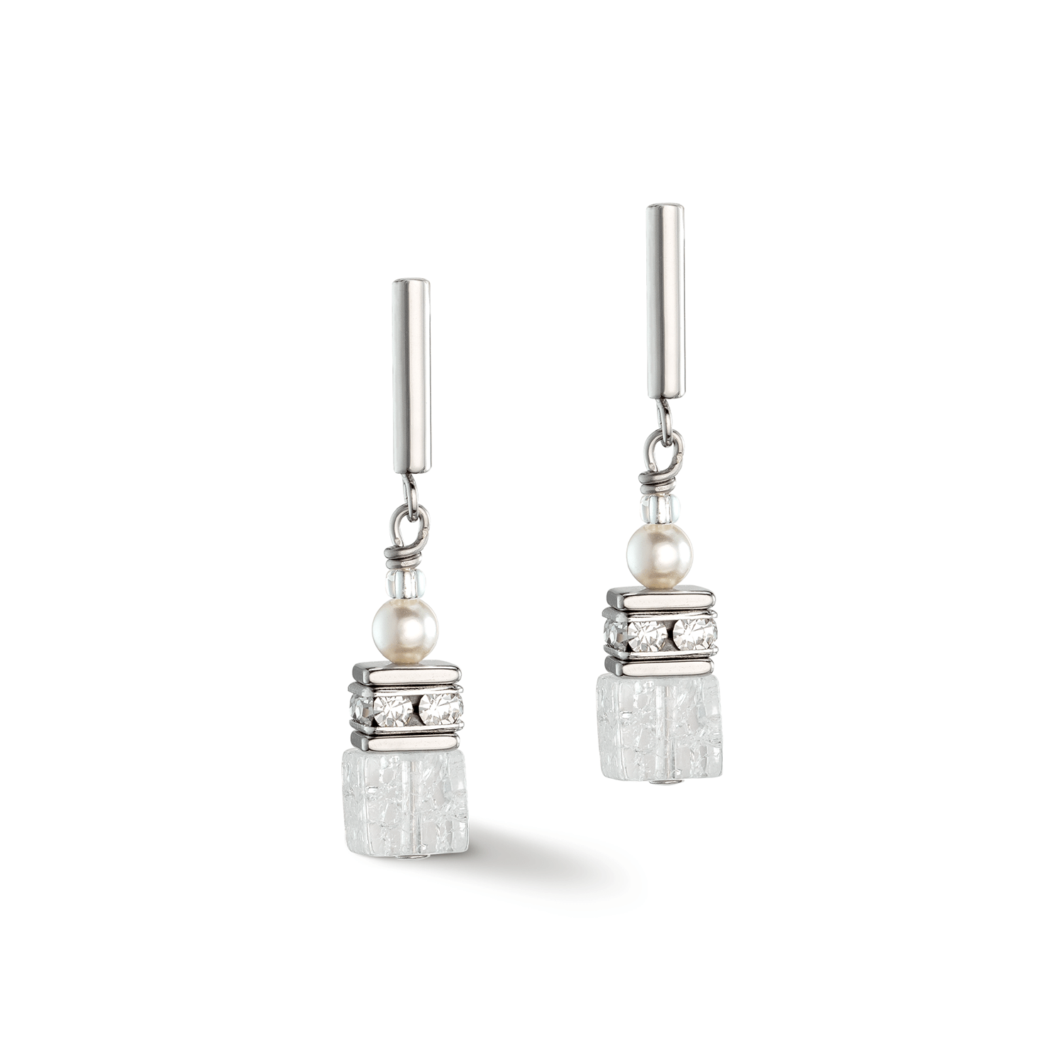 GeoCUBE Precious Fusion Pearls White Earrings With Stickpin