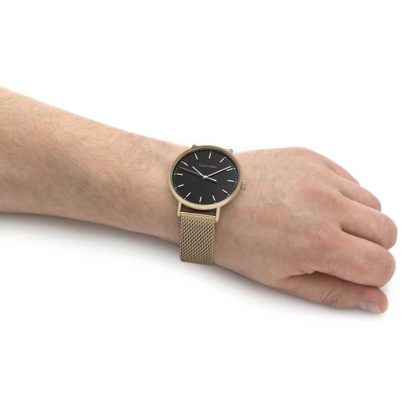 Modern Sunray Black Dial Gold Plated Mesh Bracelet Strap Gents Watch