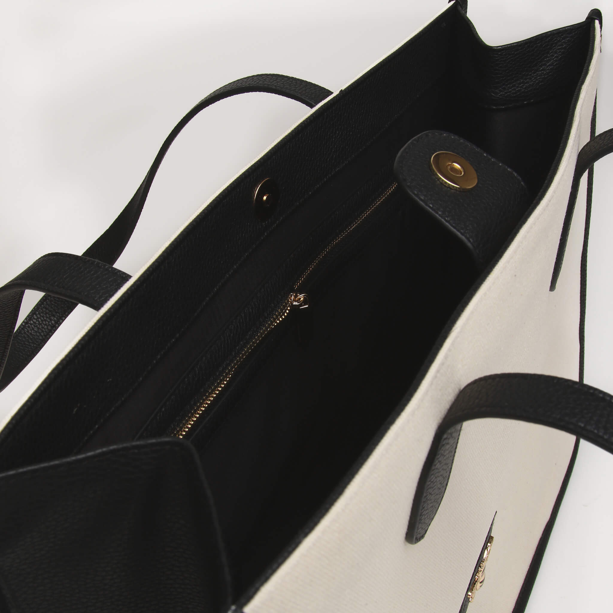 Kingston Canvas Tote In Black