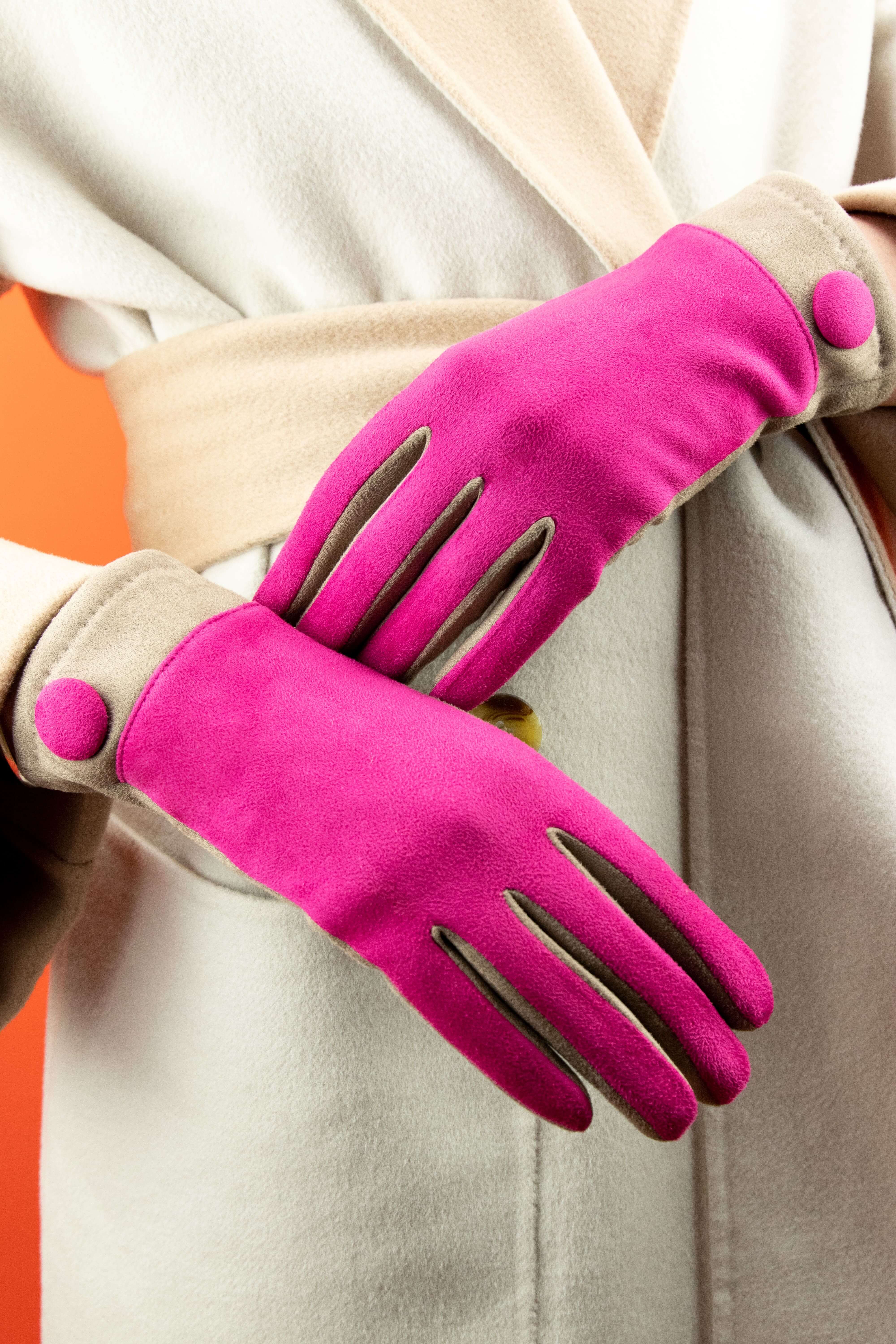 Darcy Faux Suede Gloves - Fuchsia
