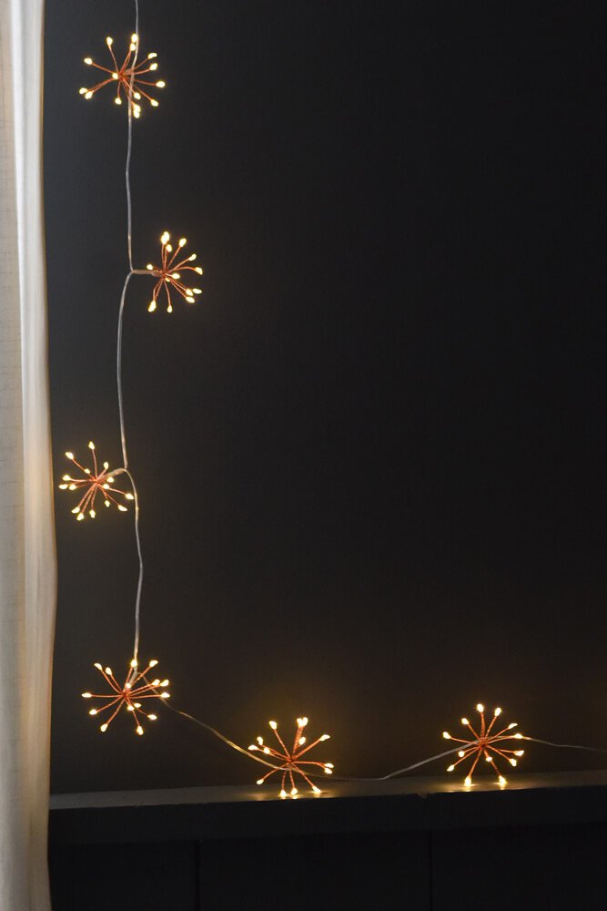 Starburst Chain Copper Battery Powered Light