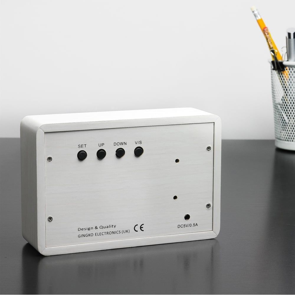 Brick White Click Clock/White LED