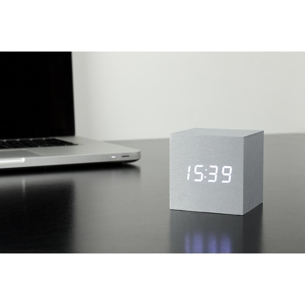 Cube Aluminium Click Clock/White LED