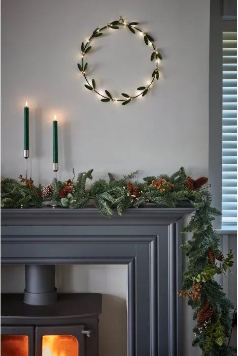 Mistletoe Wreath