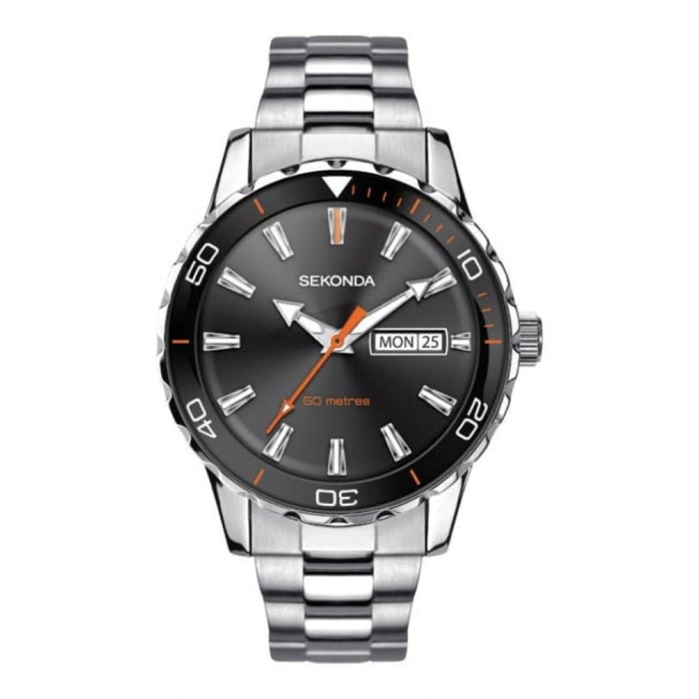 Chrome Plated Black Sunray Dial With Day/Date Window & Stainless Steel Strap Gents Watch