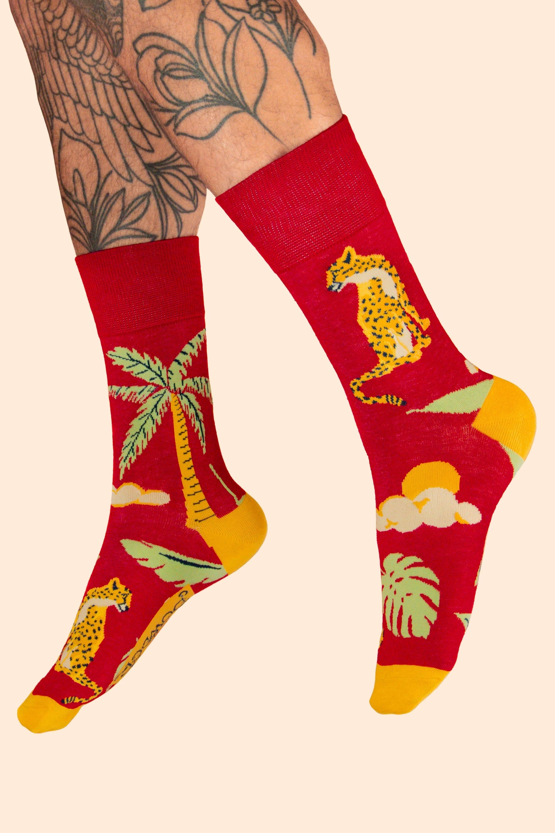 Chilled Cheetah Men's Socks- Raspberry