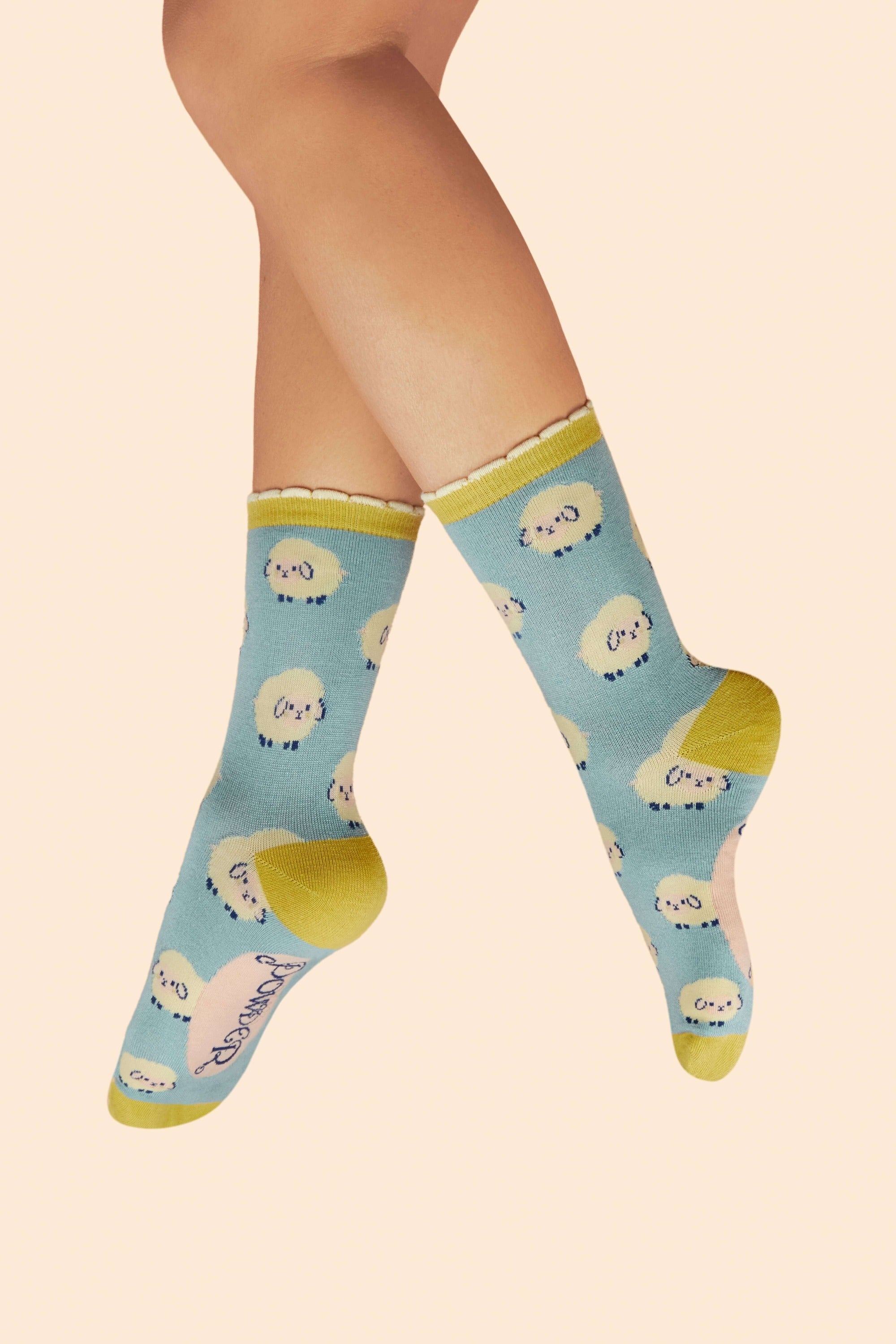 Marshmallow Sheep Ladies Ankle Socks - Ice Blue