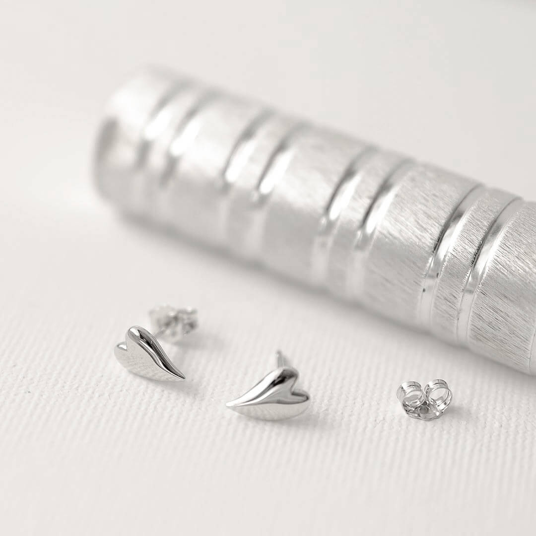 Desire Kiss Mini Heart Stud Earrings