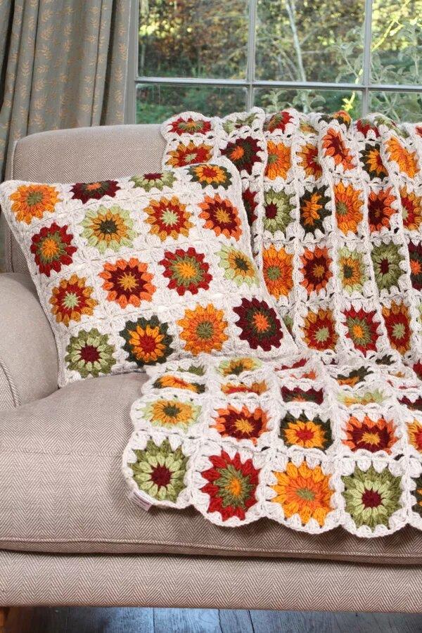 Woodstock Throw Oatmeal