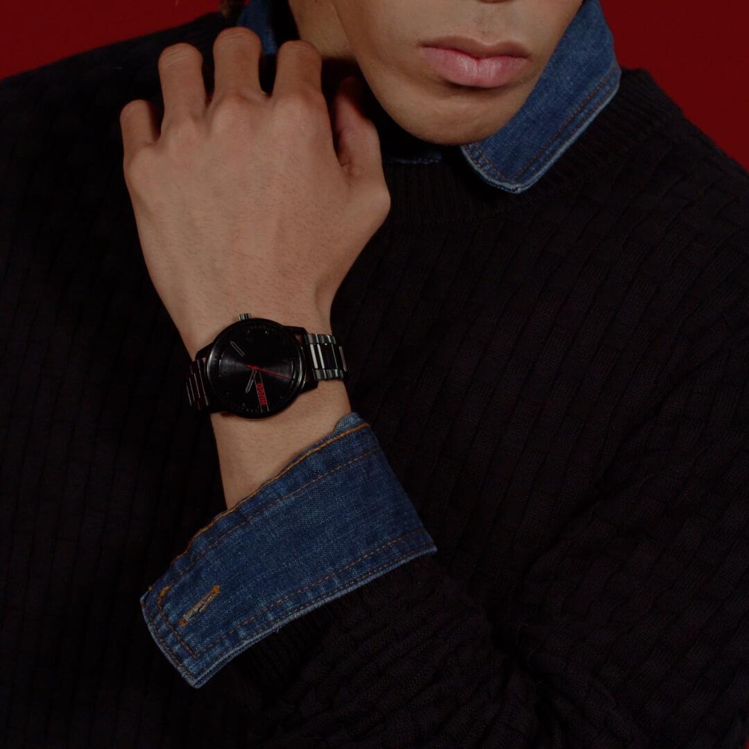 #Stamp Black Dial With Black IP Bracelet Strap Gents Watch