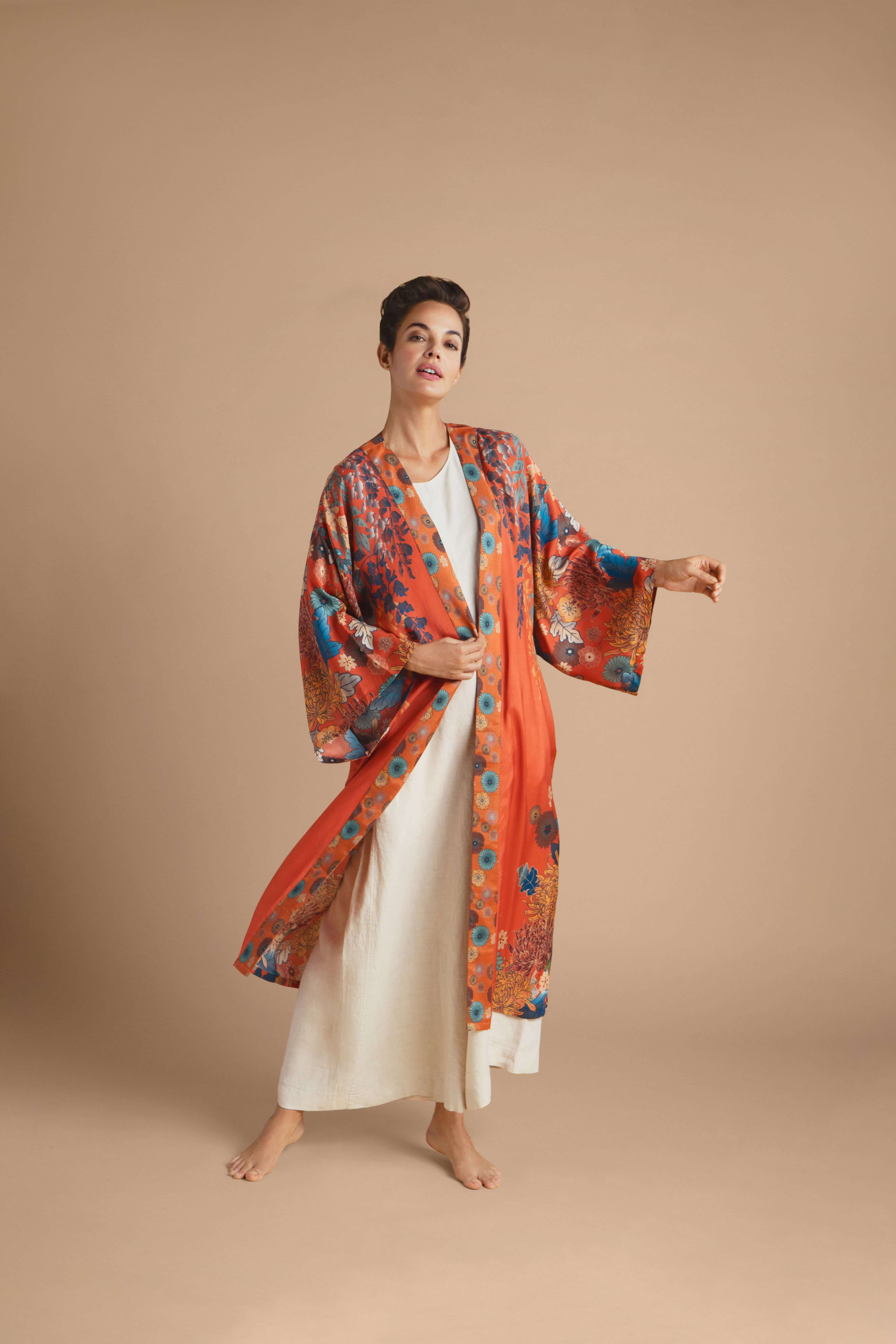 Trailing Wisteria Kimono Gown - Terracotta