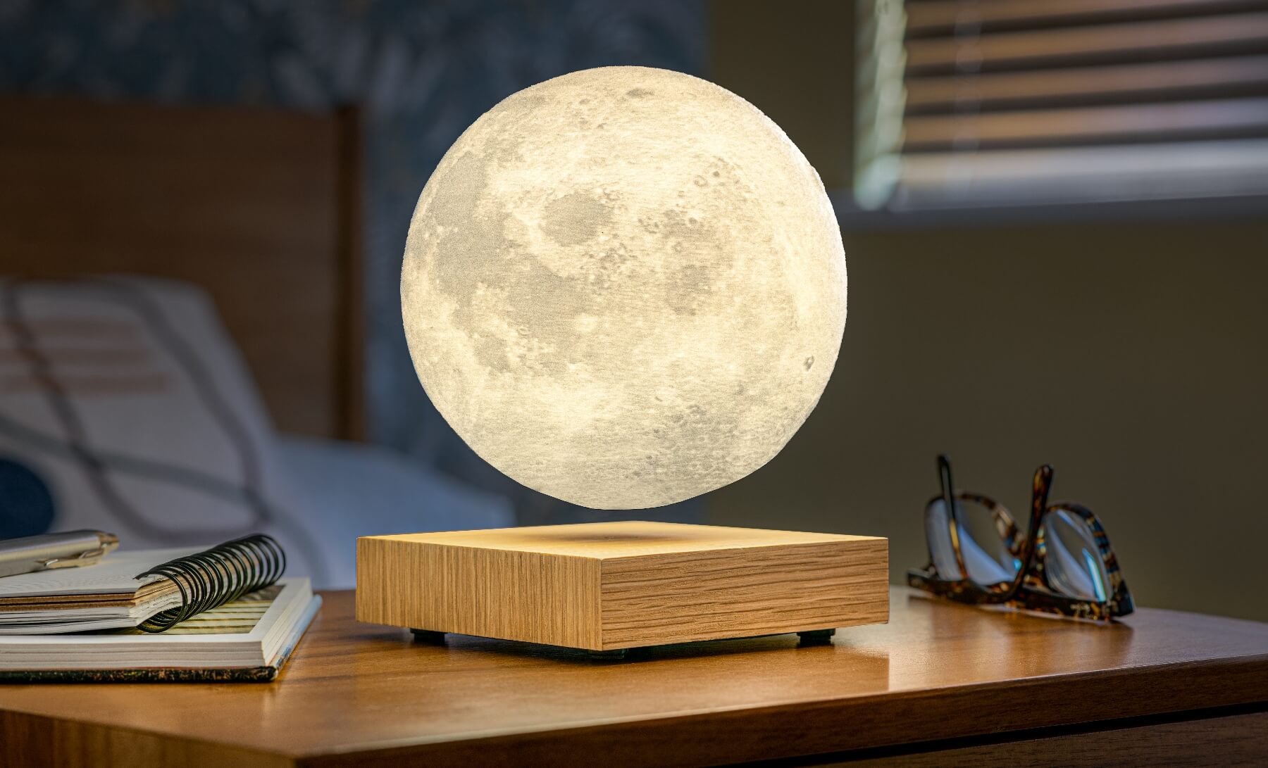 Smart Moon Lamp- Natural White Ash Wood