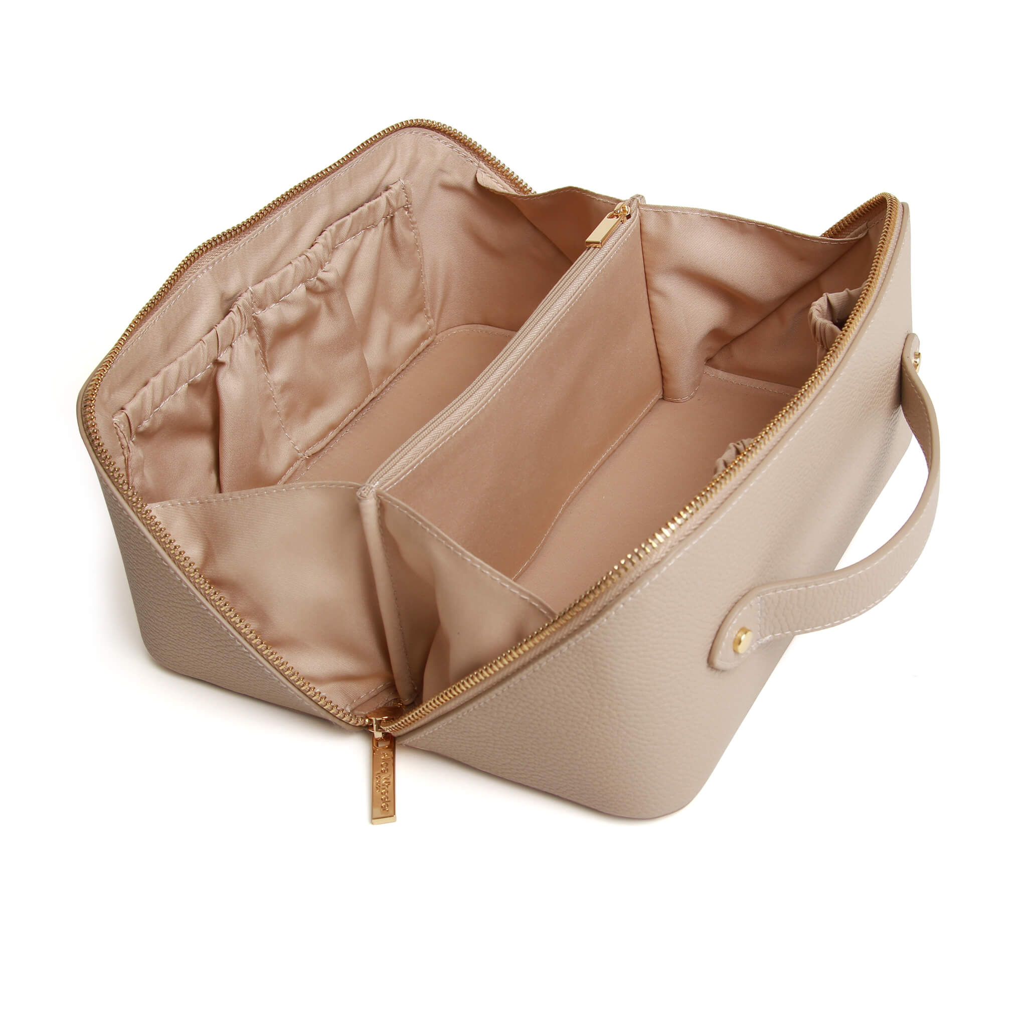 Stone Train Beauty Case
