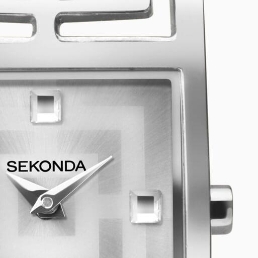 Silver Case With Silver Dial & Alloy Bracelet Ladies Classic Grecian Watch