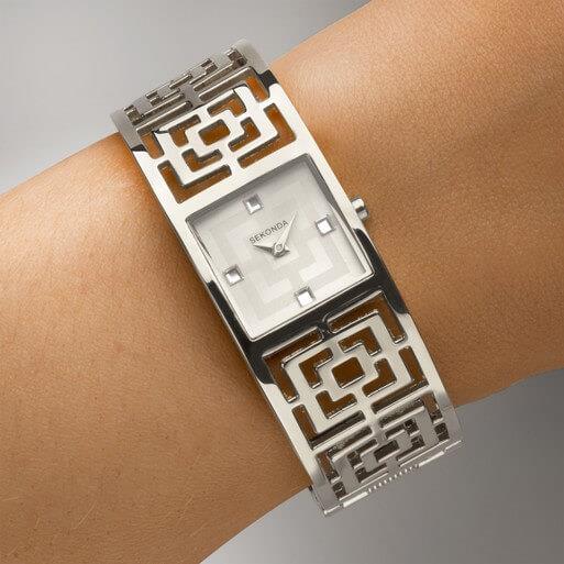 Silver Case With Silver Dial & Alloy Bracelet Ladies Classic Grecian Watch