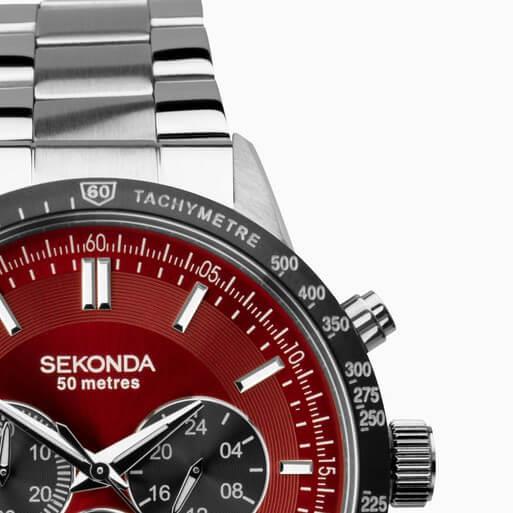 Silver Case With Red Dial & Stainless Steel Bracelet Men's Chronograph Watch