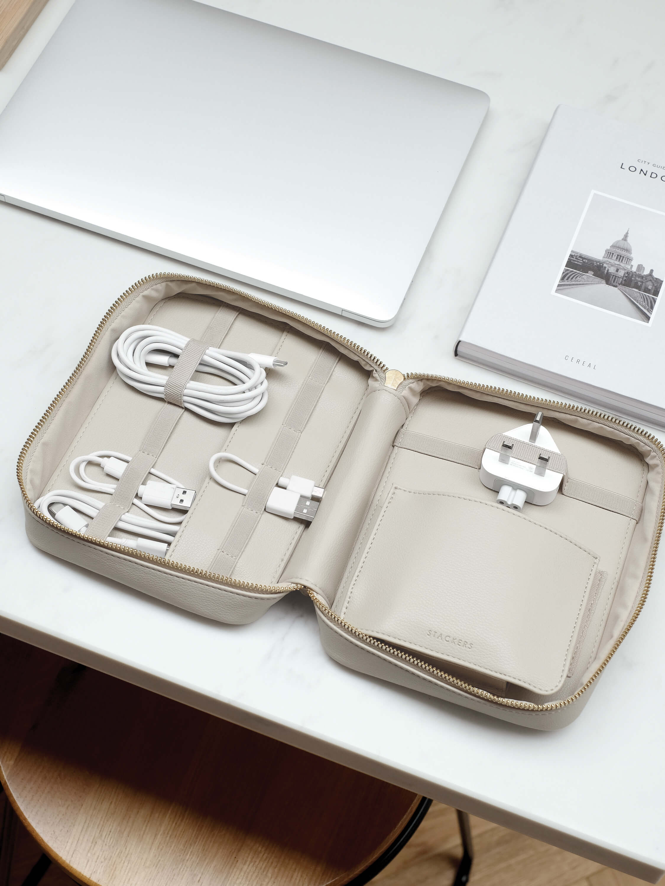 Oatmeal Cable Tidy