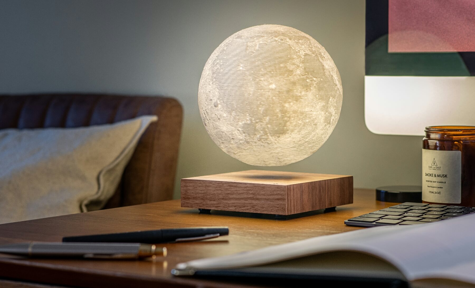 Smart Moon Lamp- Natural Walnut Wood