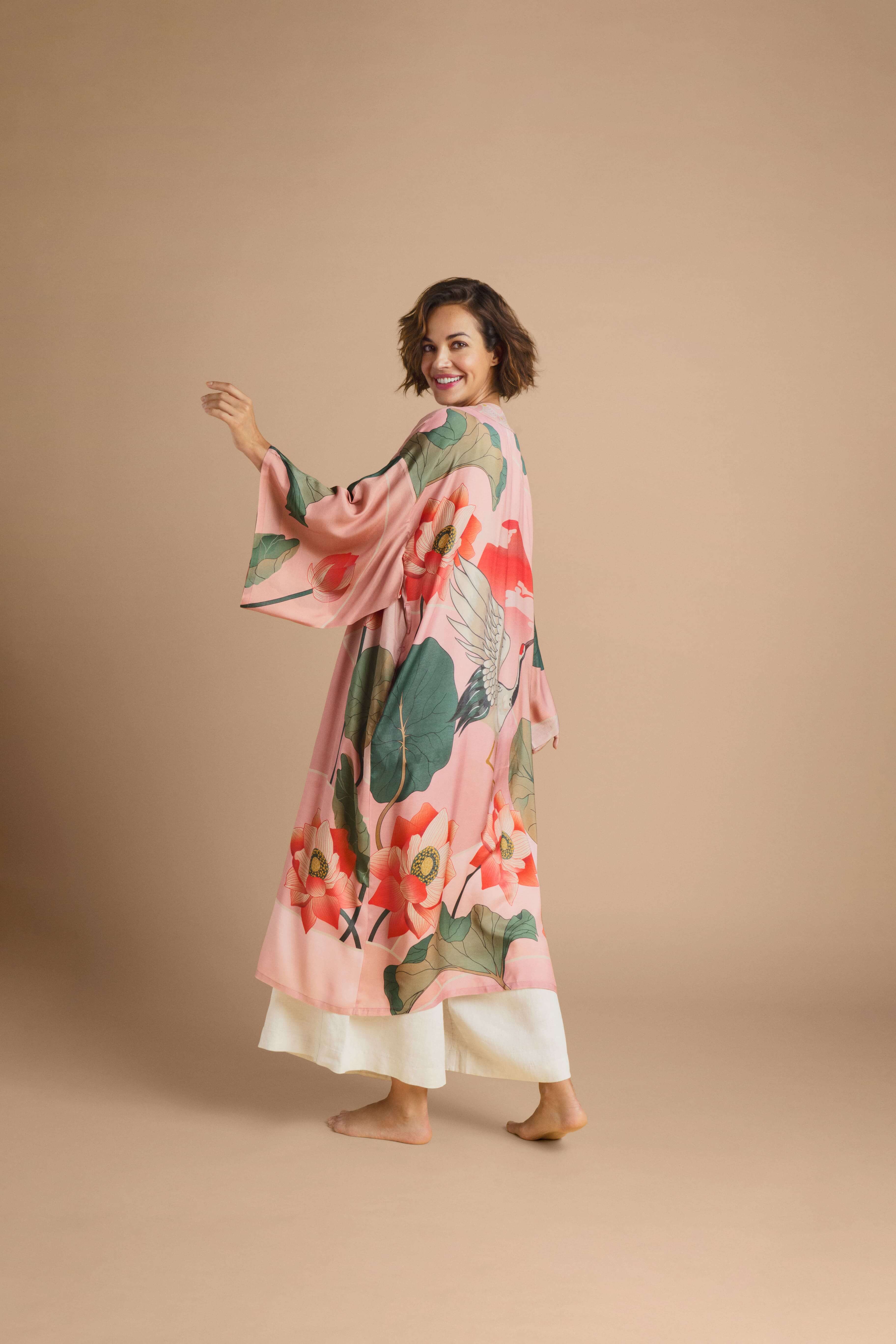 Crane at Sunrise Kimono Gown - Petal