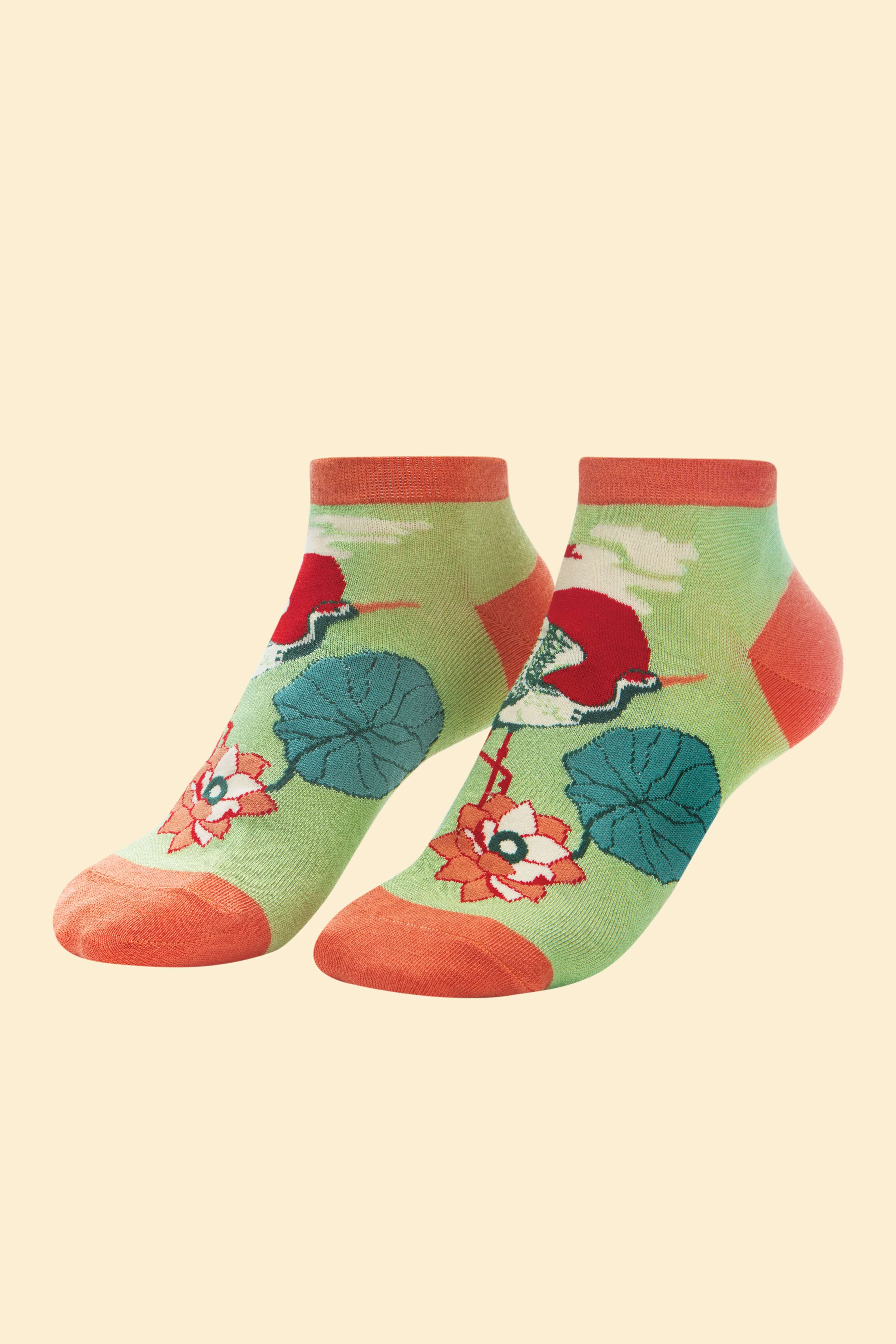 Crane at Sunrise Trainer Socks - Sage