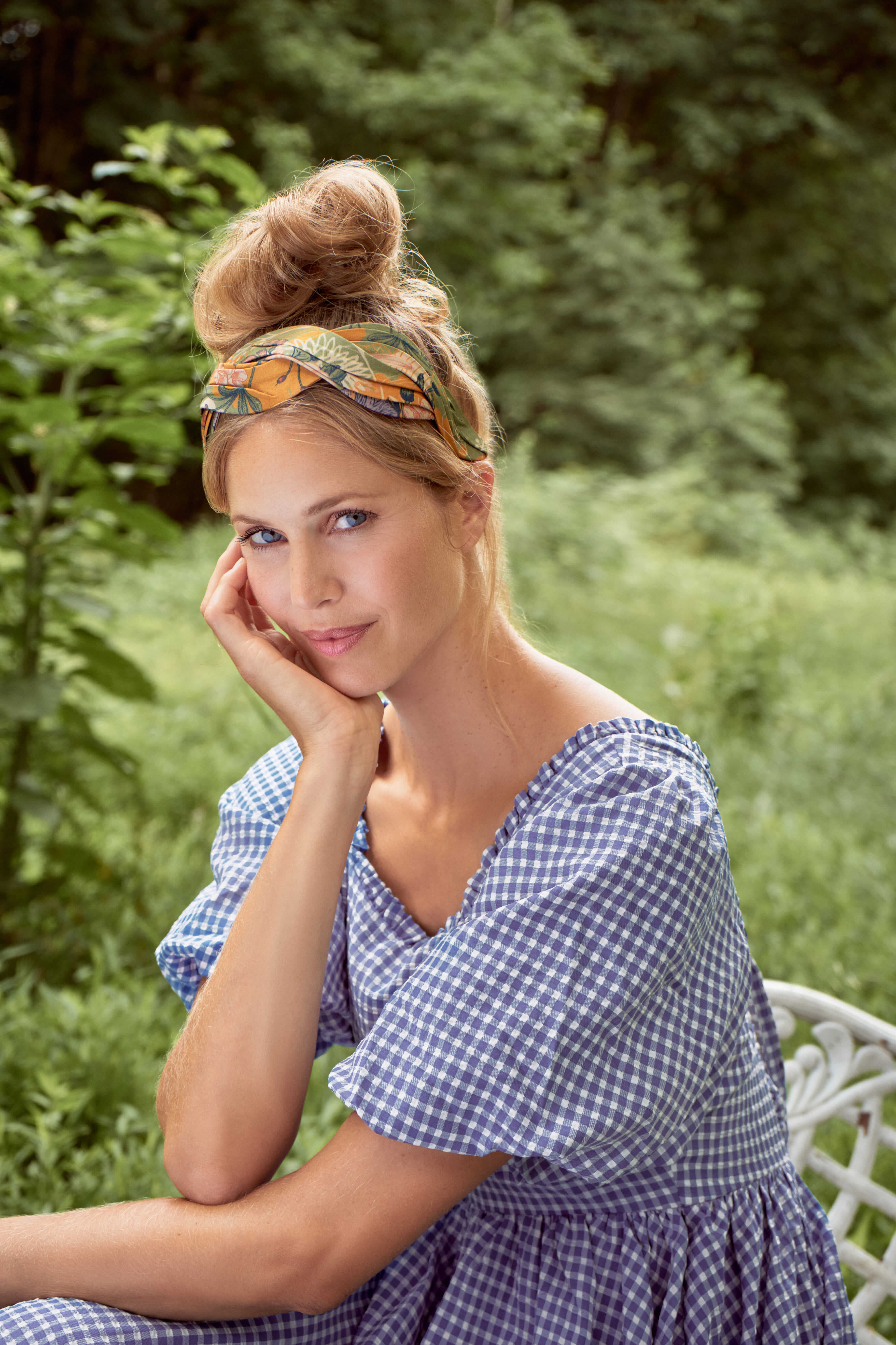 Cockatoo Twisted Satin Headband - Sage