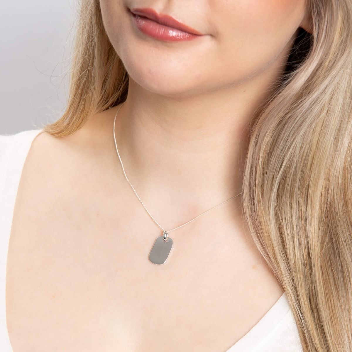 Rounded Rectangle Tag Pendant Necklace