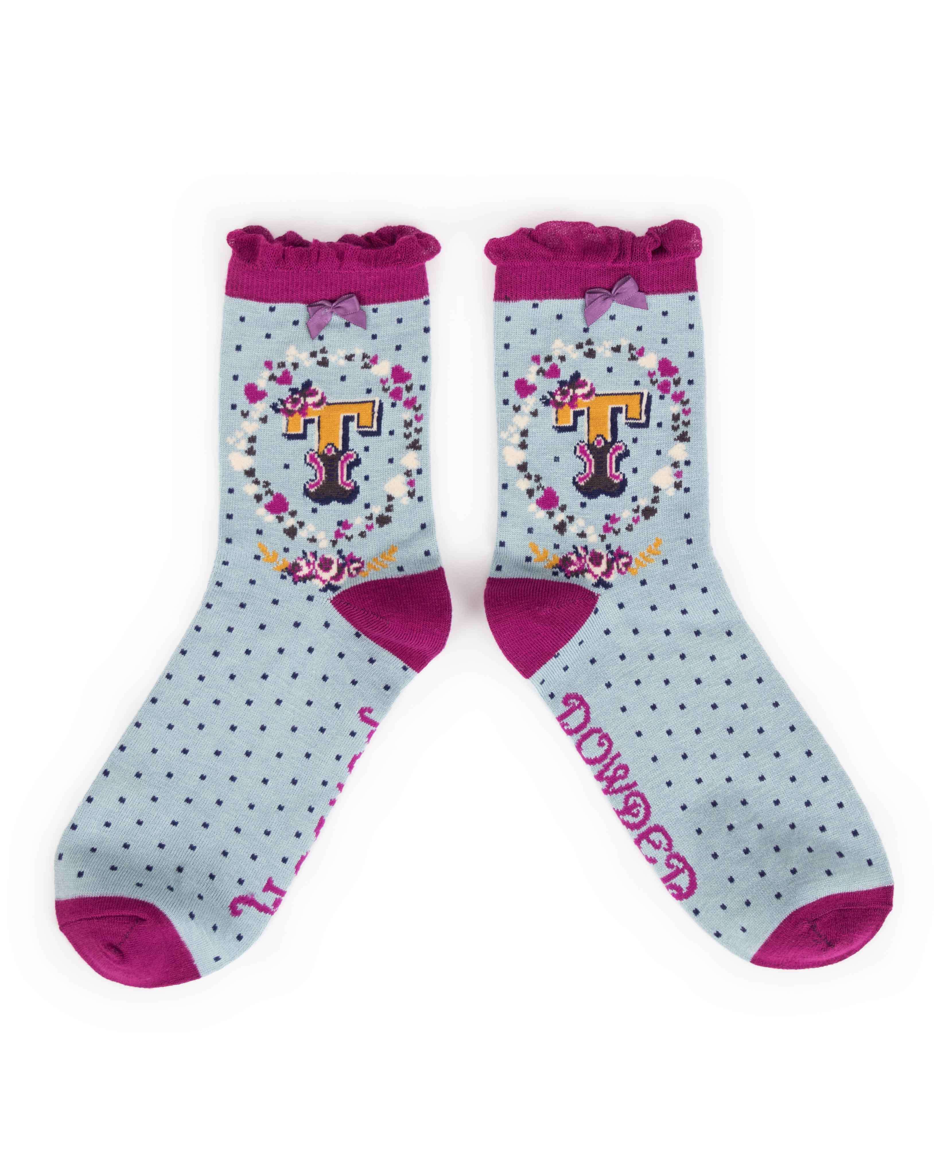 A-Z Ankle Socks - Letter T