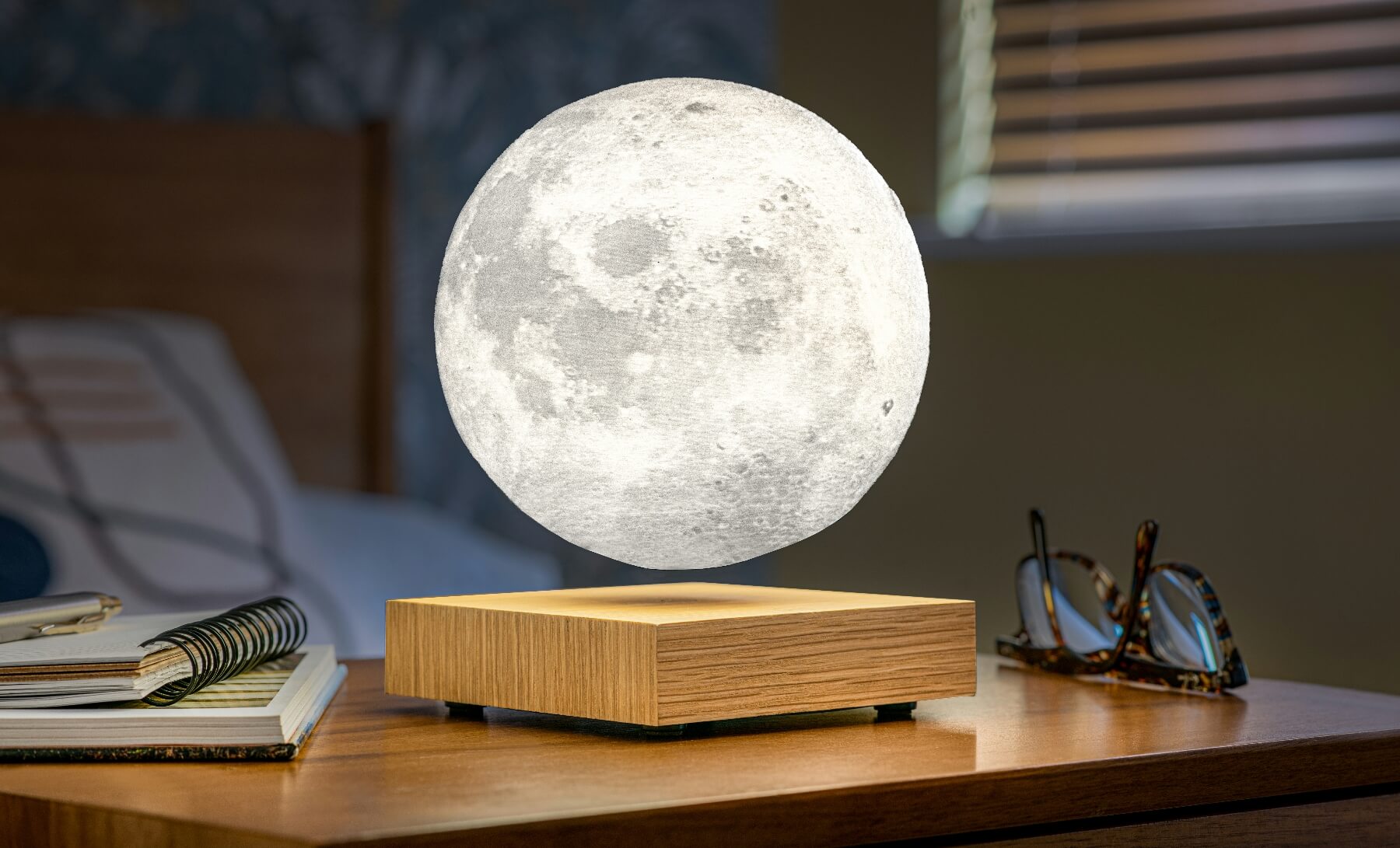 Smart Moon Lamp- Natural White Ash Wood