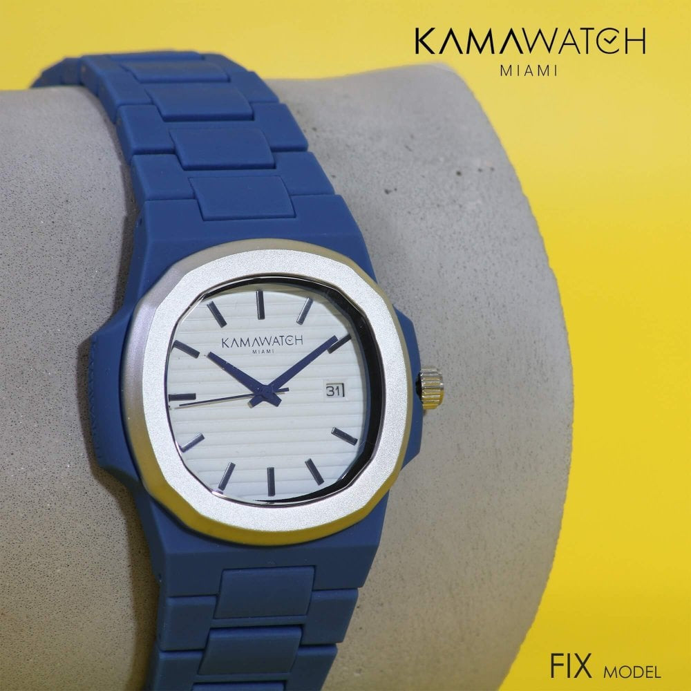 Fix Snow White & Silver Tone Wristwatch