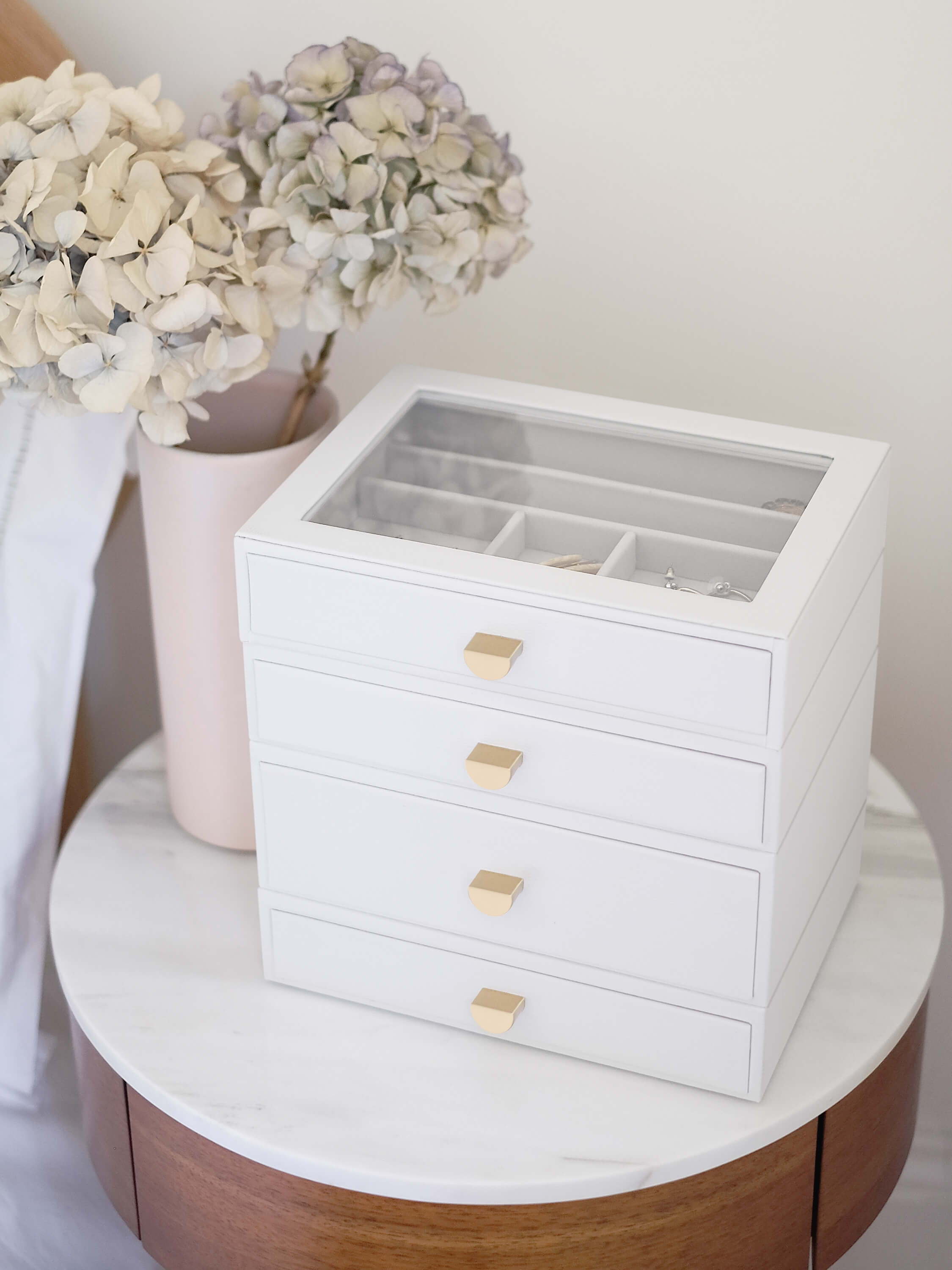 Pebble White Classic Drawer Set Of 4