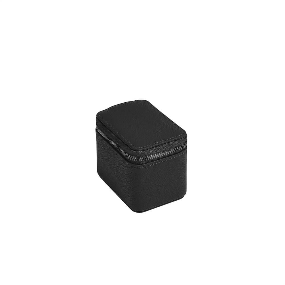 Pebble Black Single Zipped Watch Box