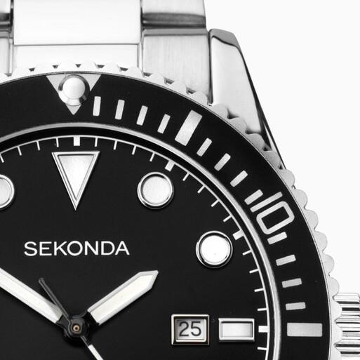 Ocean Silver Case & SS Bracelet With Black Dial Men's Watch