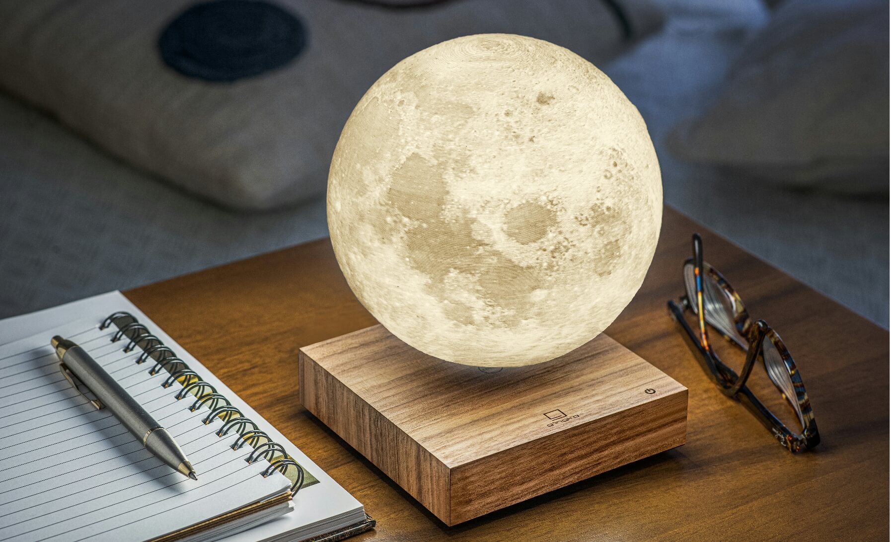 Smart Moon Lamp- Natural Walnut Wood