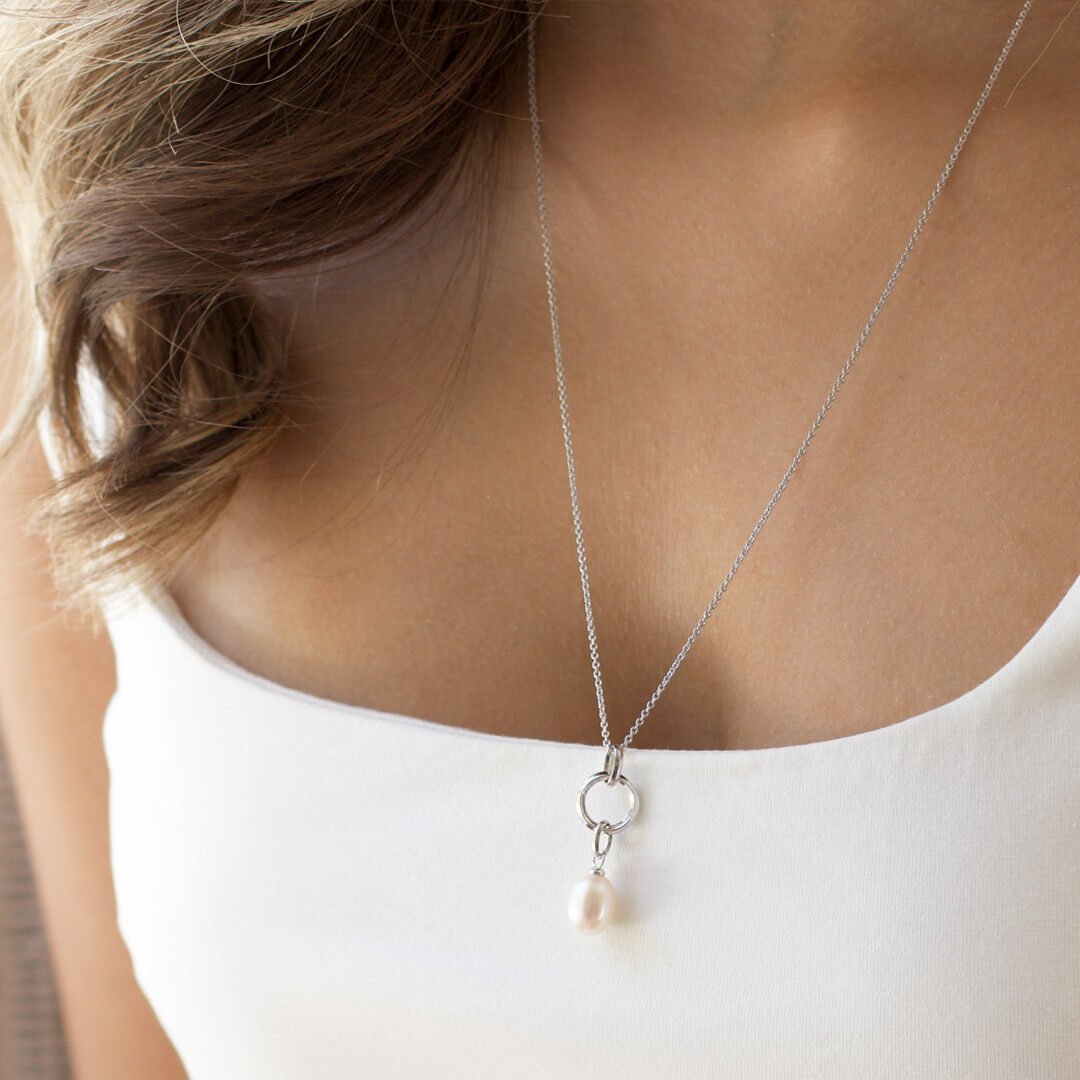 Revival Pearl Oval Pearl Necklace