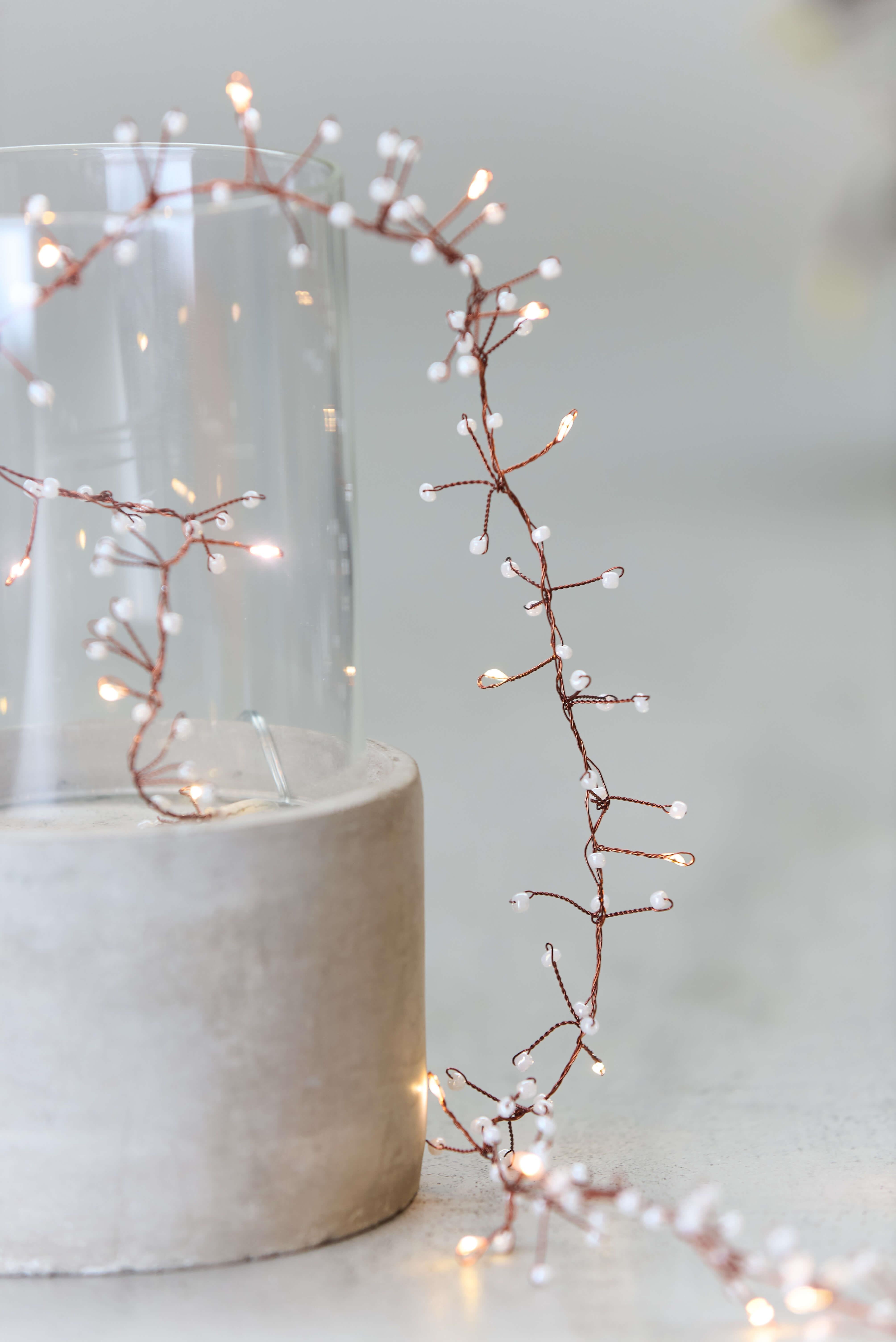 Batt Jewel Cluster (White) String Lights